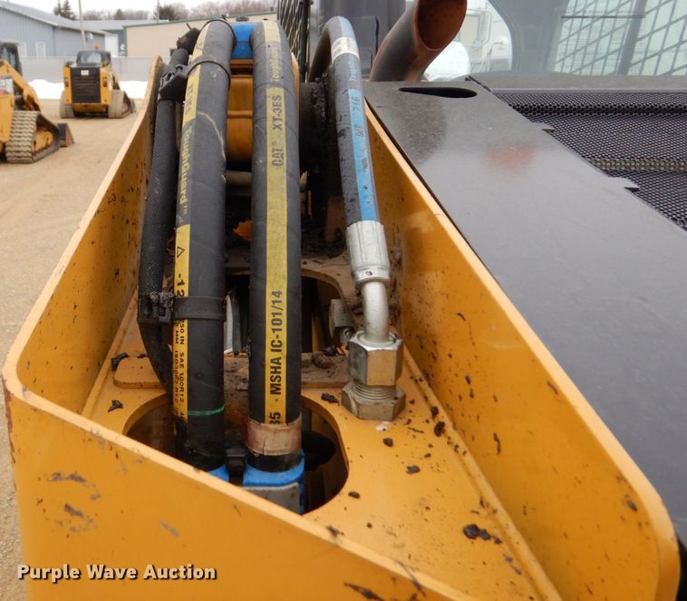 image for item KU9877 2017 Caterpillar 279D  tracked skid steer loader