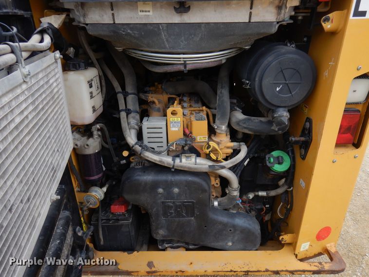 image for item KU9877 2017 Caterpillar 279D  tracked skid steer loader