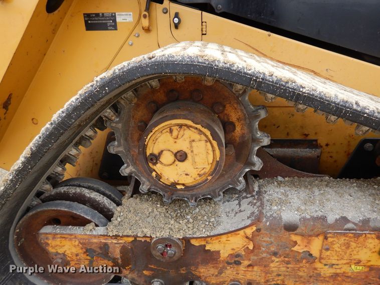 image for item KU9877 2017 Caterpillar 279D  tracked skid steer loader