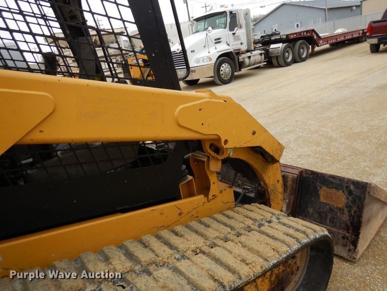 image for item KU9878 2014 Caterpillar 289D  tracked skid steer loader