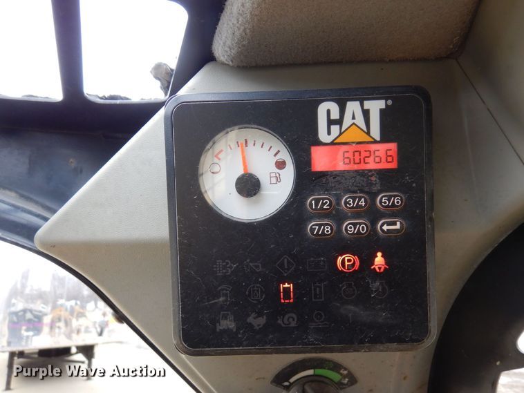 image for item KU9878 2014 Caterpillar 289D  tracked skid steer loader