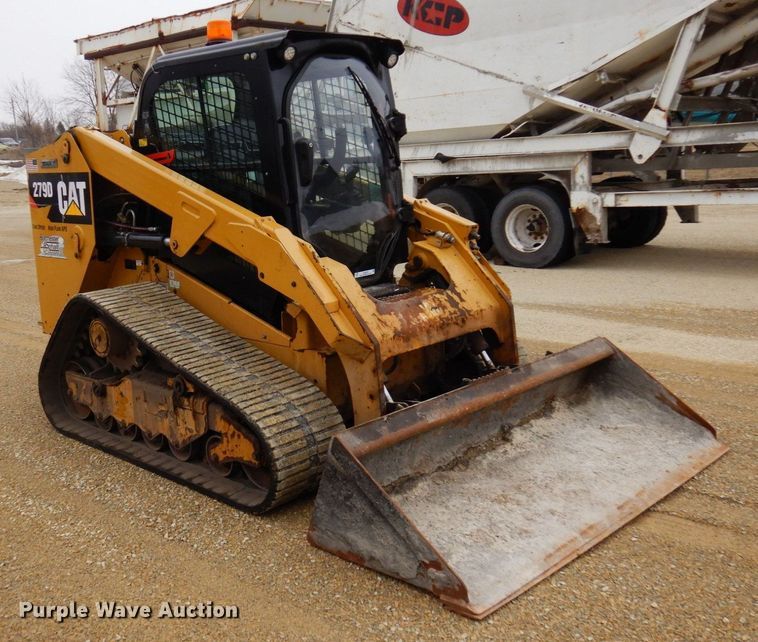 image for item KU9879 2017 Caterpillar 279D  tracked skid steer loader