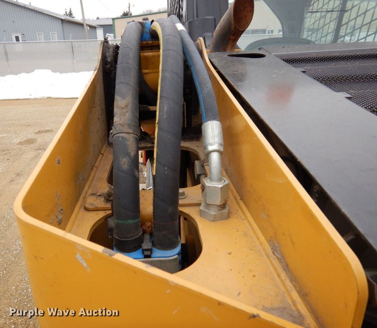 image for item KU9879 2017 Caterpillar 279D  tracked skid steer loader