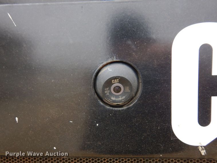 image for item KU9879 2017 Caterpillar 279D  tracked skid steer loader