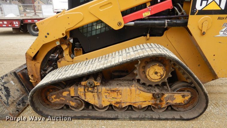 image for item KU9879 2017 Caterpillar 279D  tracked skid steer loader