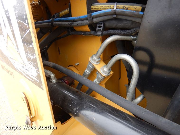 image for item KU9880 2016 Caterpillar 279D  tracked skid steer loader