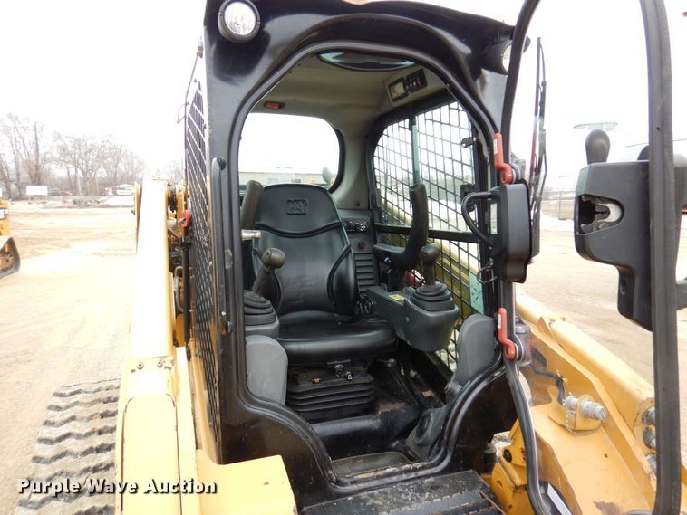 image for item KU9880 2016 Caterpillar 279D  tracked skid steer loader