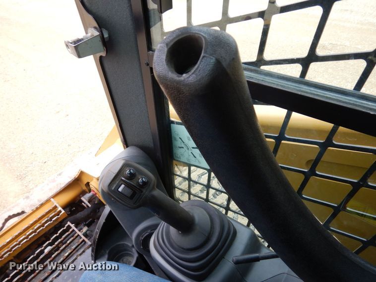 image for item KU9880 2016 Caterpillar 279D  tracked skid steer loader