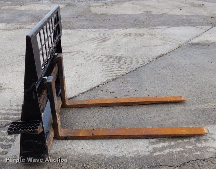 image for item KU9892 Caterpillar 48" W skid steer forks