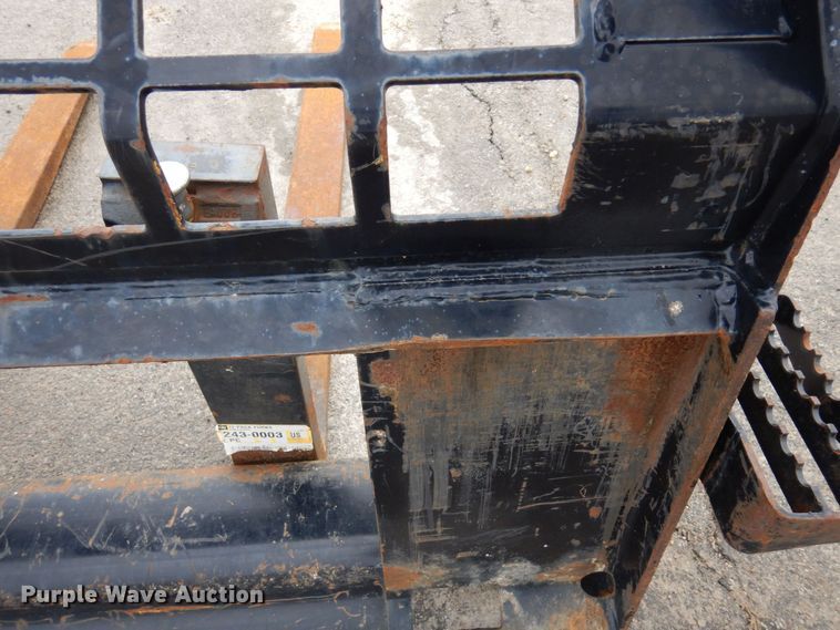 image for item KU9892 Caterpillar 48" W skid steer forks