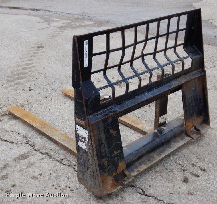 image for item KU9894 47" L skid steer forks