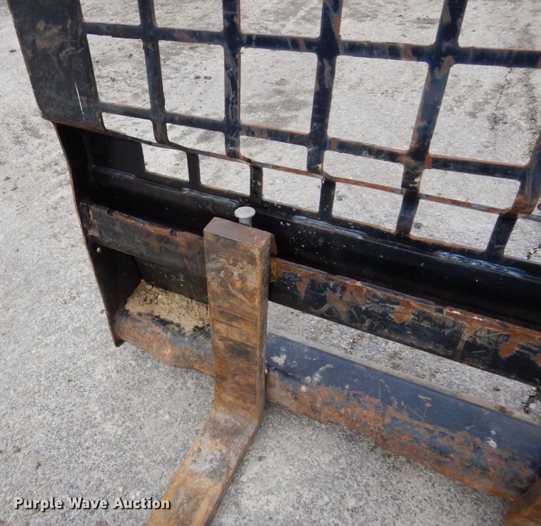 image for item KU9894 47" L skid steer forks