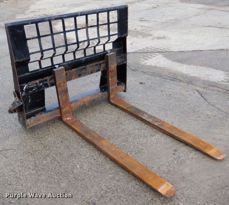 image for item KU9895 47" L skid steer forks