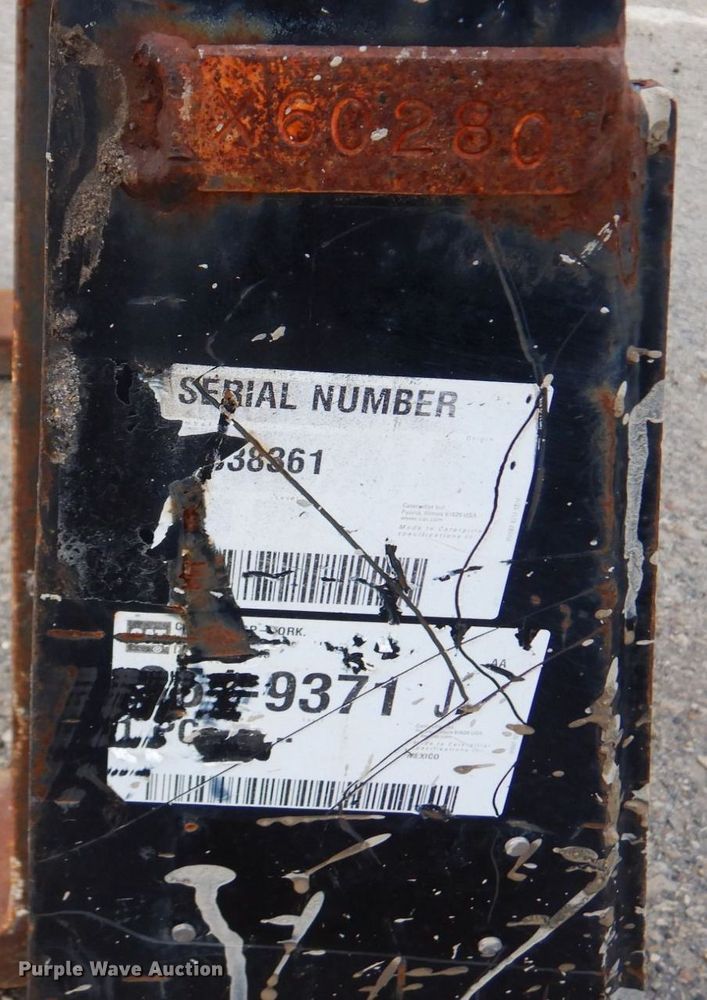 image for item KU9895 47" L skid steer forks