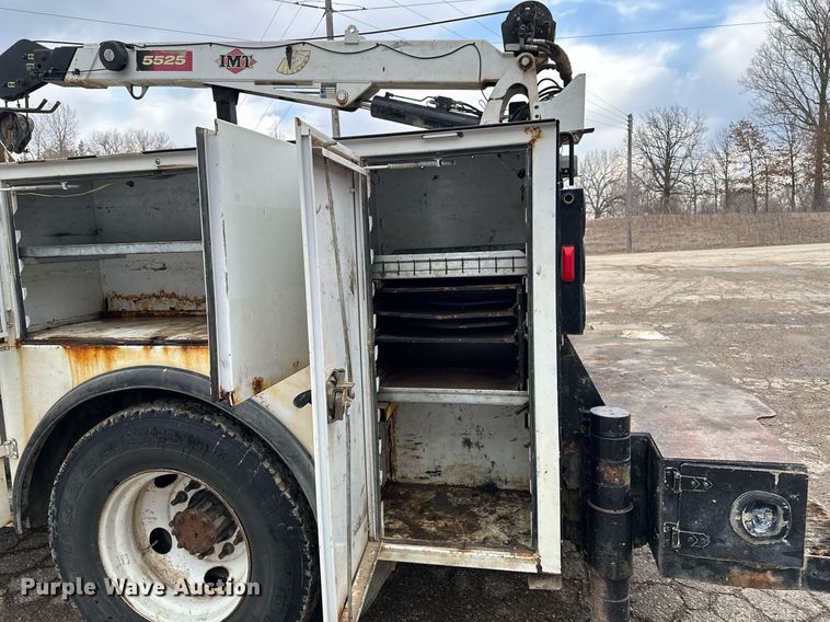 image for item KU9907 2007 Ford F750 Super Duty  utility / service truck