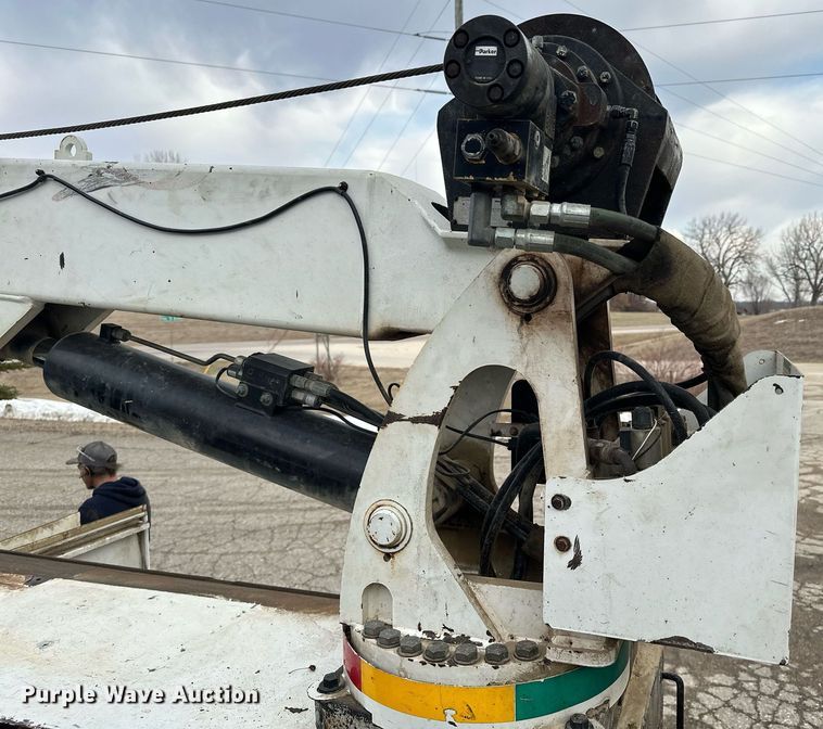 image for item KU9907 2007 Ford F750 Super Duty  utility / service truck