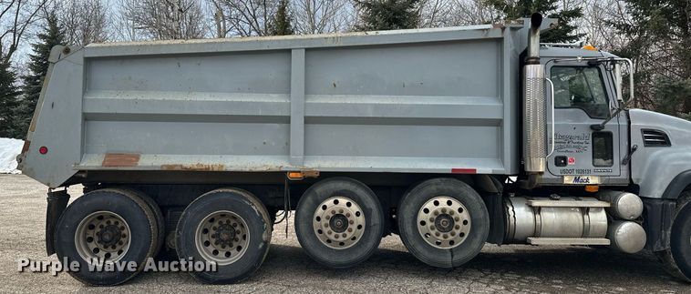 image for item KU9908 2005 Mack CV713 Granite  dump truck