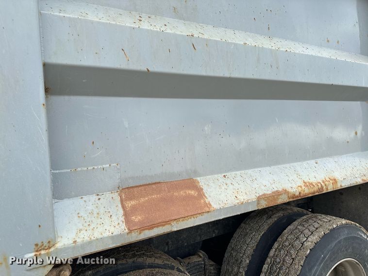 image for item KU9908 2005 Mack CV713 Granite  dump truck