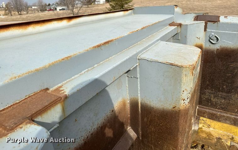 image for item KU9908 2005 Mack CV713 Granite  dump truck