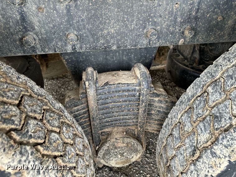 image for item KU9908 2005 Mack CV713 Granite  dump truck