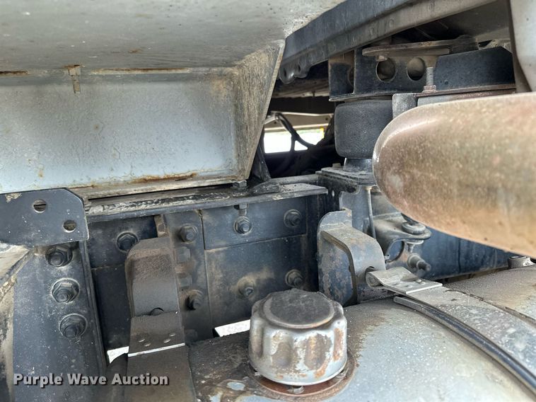 image for item KU9908 2005 Mack CV713 Granite  dump truck