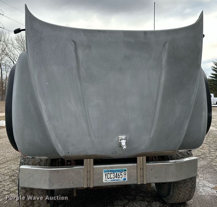 image for item KU9908 2005 Mack CV713 Granite  dump truck