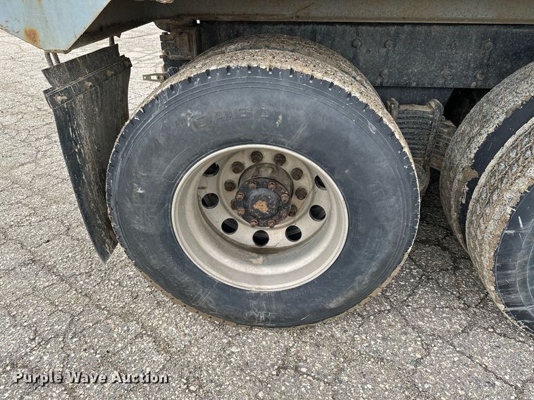 image for item KU9908 2005 Mack CV713 Granite  dump truck