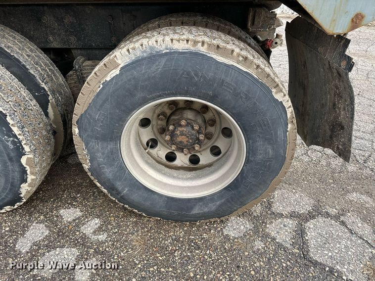 image for item KU9908 2005 Mack CV713 Granite  dump truck