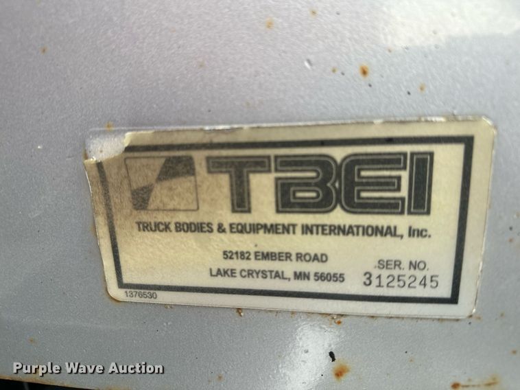 image for item KU9909 2015 Freightliner 114SD  dump truck