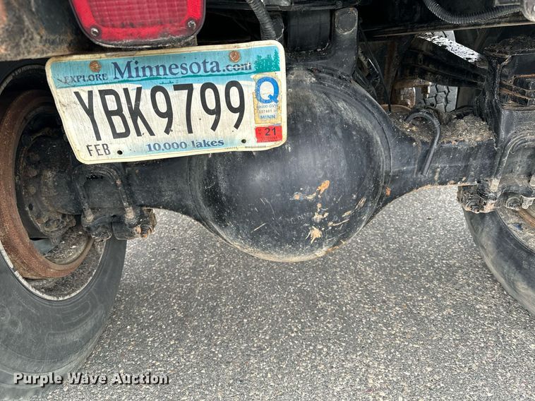 image for item KU9909 2015 Freightliner 114SD  dump truck