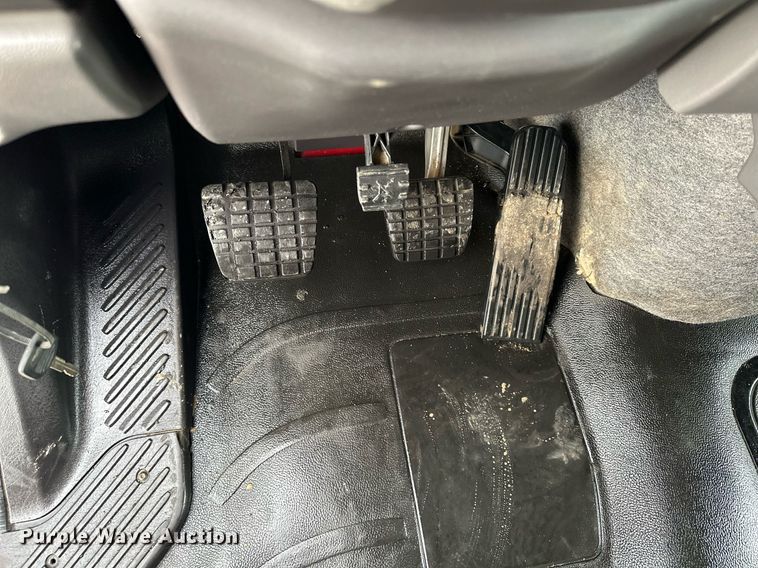 image for item KU9909 2015 Freightliner 114SD  dump truck