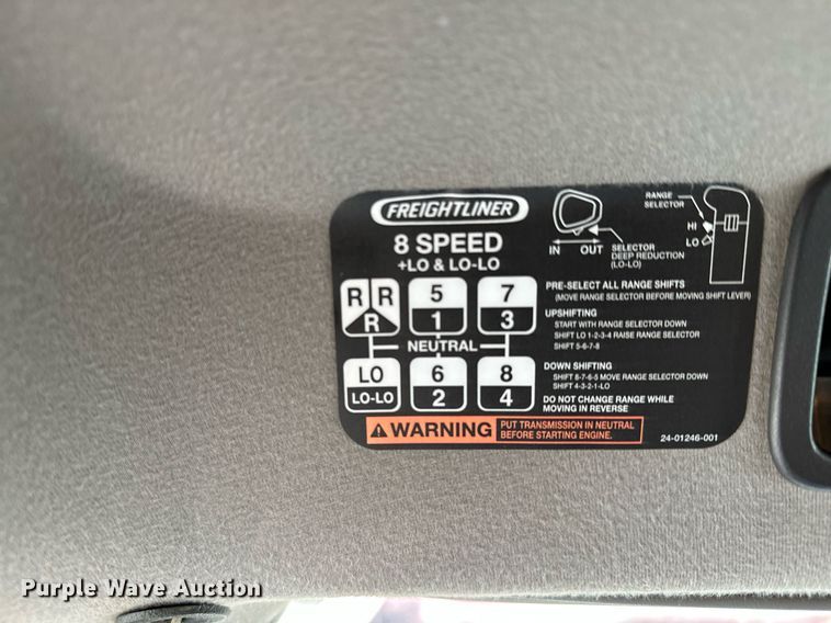 image for item KU9909 2015 Freightliner 114SD  dump truck