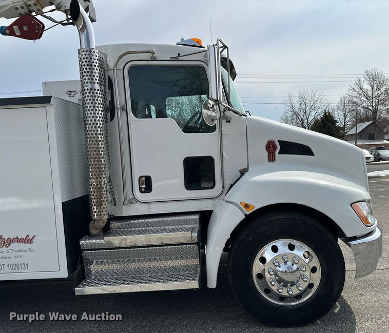image for item KU9910 2018 Kenworth T270  utility / service truck