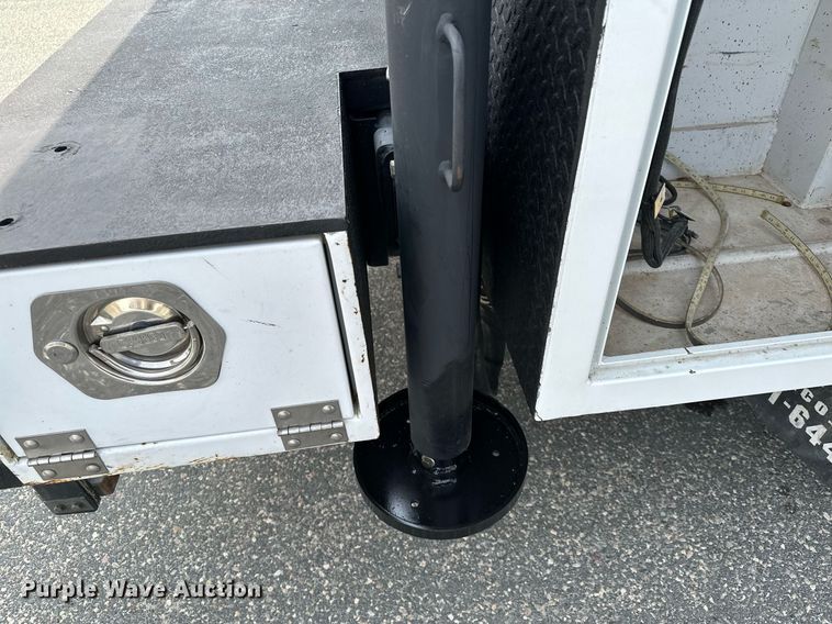 image for item KU9910 2018 Kenworth T270  utility / service truck