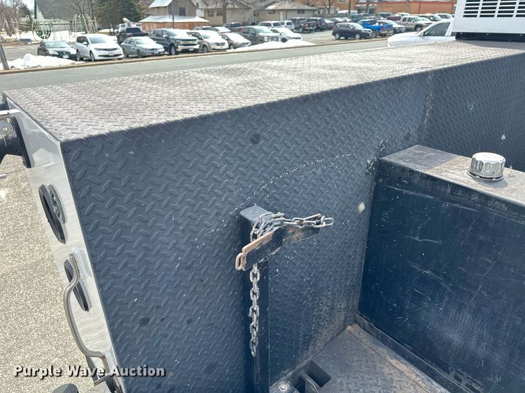 image for item KU9910 2018 Kenworth T270  utility / service truck