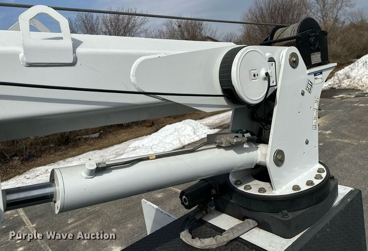 image for item KU9910 2018 Kenworth T270  utility / service truck