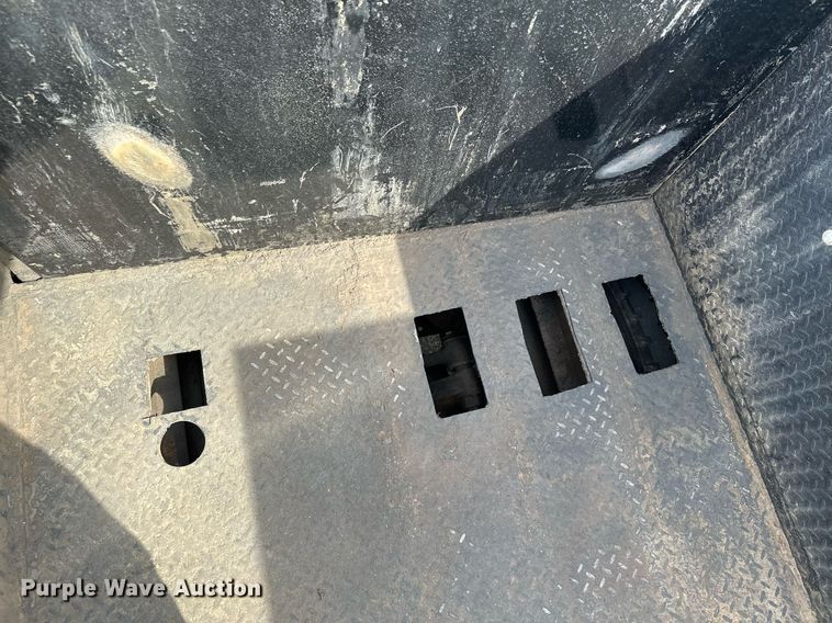 image for item KU9910 2018 Kenworth T270  utility / service truck