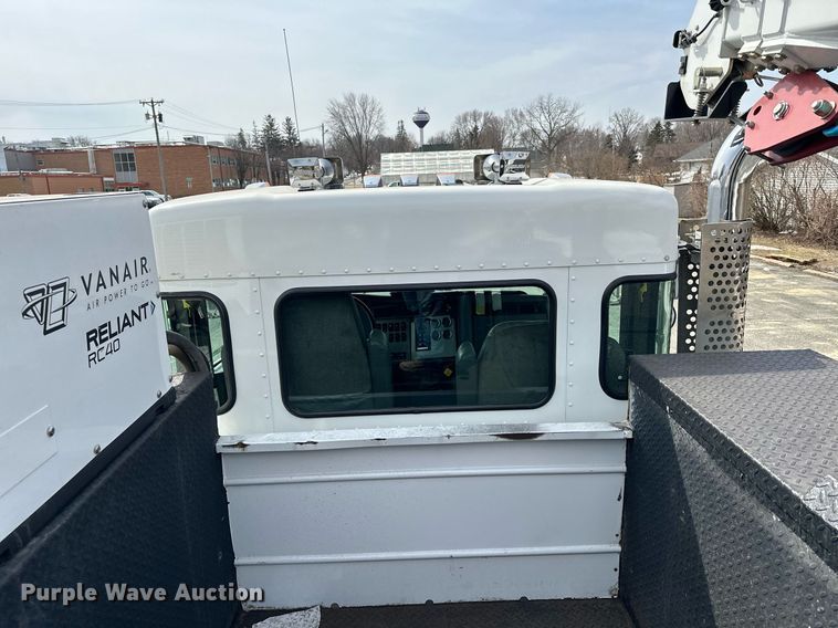 image for item KU9910 2018 Kenworth T270  utility / service truck