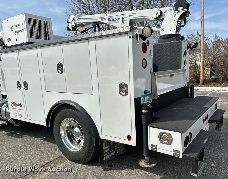 image for item KU9910 2018 Kenworth T270  utility / service truck