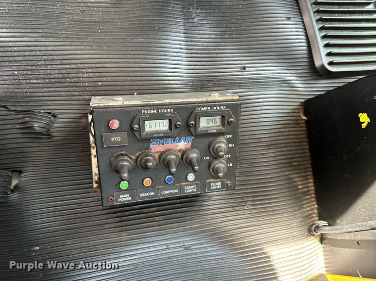 image for item KU9910 2018 Kenworth T270  utility / service truck