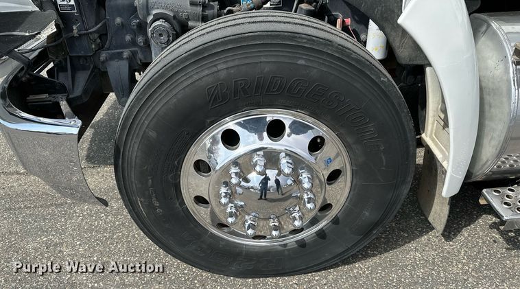 image for item KU9910 2018 Kenworth T270  utility / service truck