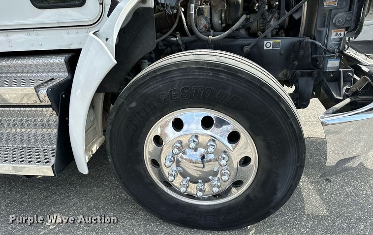 image for item KU9910 2018 Kenworth T270  utility / service truck