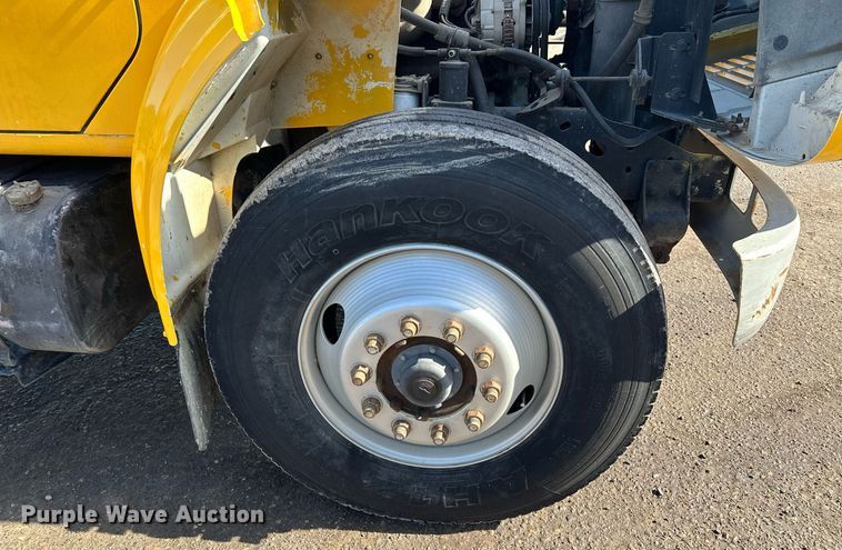 image for item KU9911 1993 International 4900  dump truck