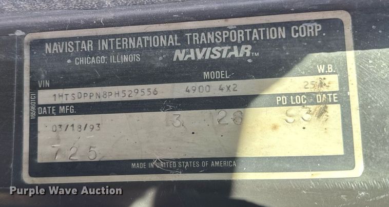 image for item KU9911 1993 International 4900  dump truck