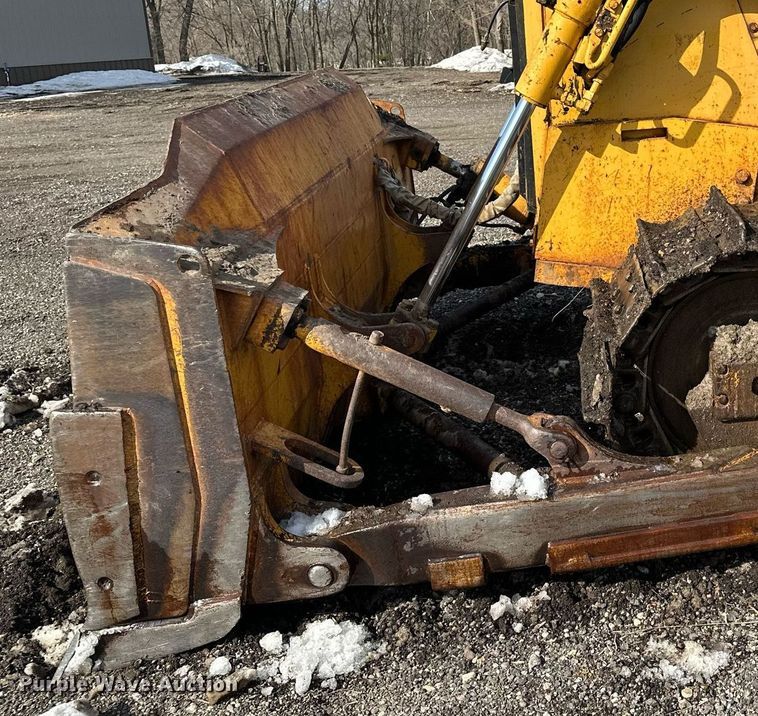 image for item KU9914 1998 John Deere 850C  dozer