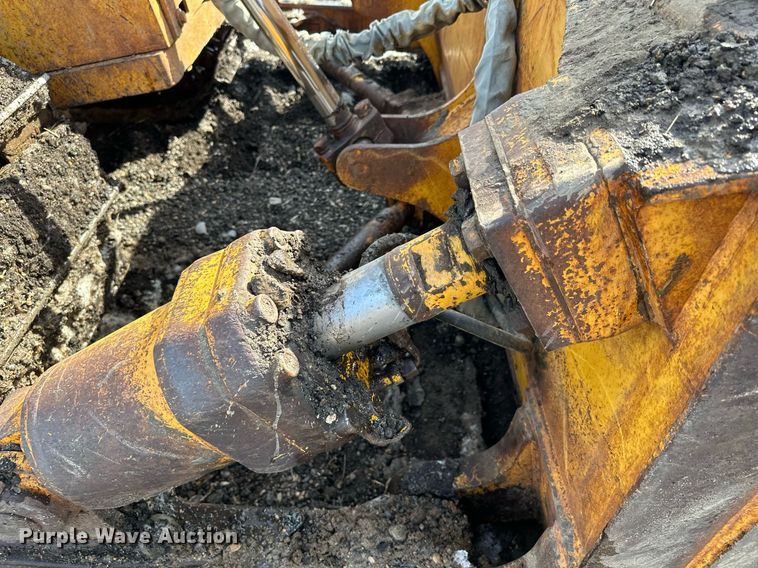 image for item KU9914 1998 John Deere 850C  dozer