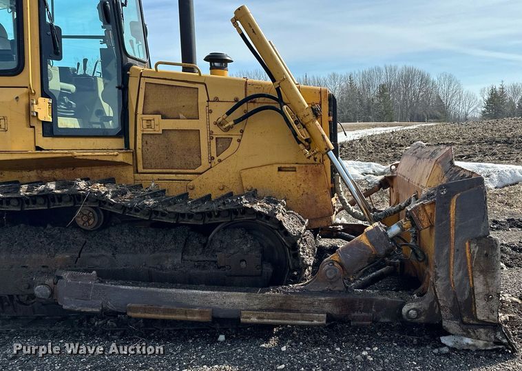 image for item KU9914 1998 John Deere 850C  dozer