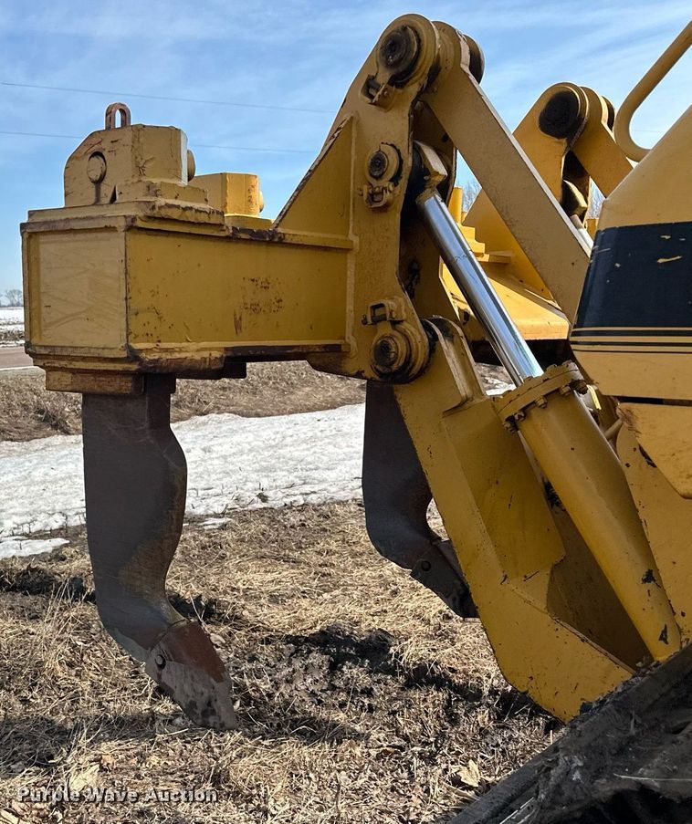 image for item KU9914 1998 John Deere 850C  dozer