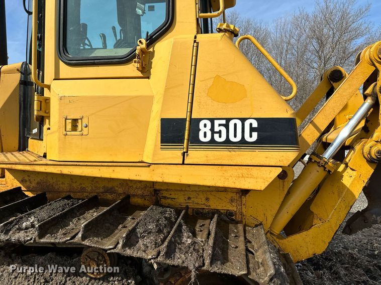 image for item KU9914 1998 John Deere 850C  dozer