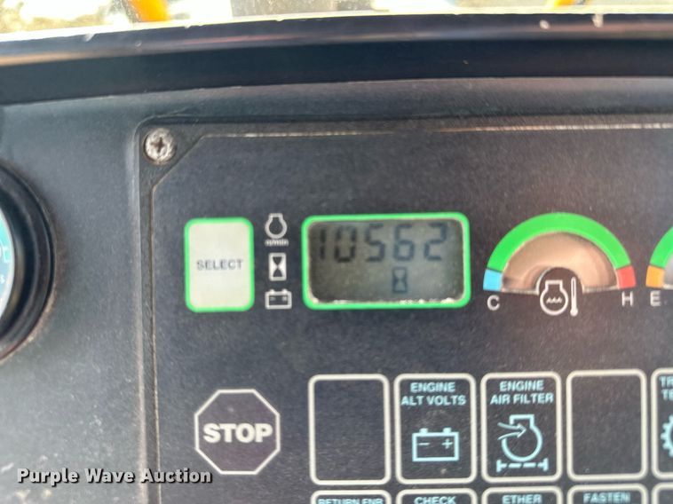 image for item KU9914 1998 John Deere 850C  dozer